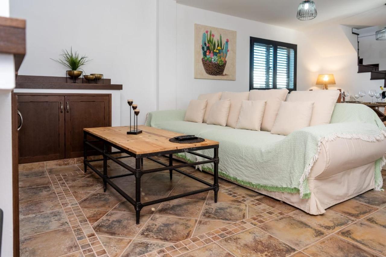 לאחארס Villa Alejandra מראה חיצוני תמונה